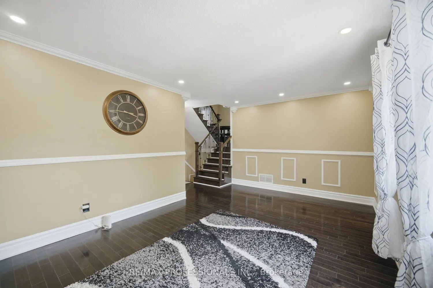 12 Richvale Drive photo 2