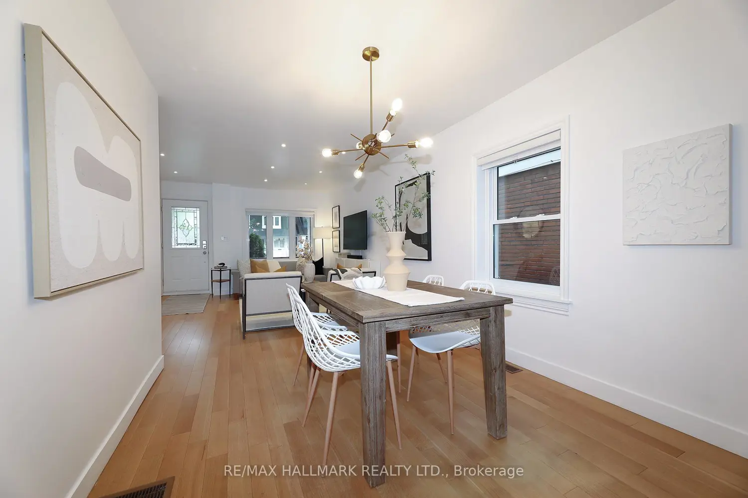 339 Scarborough Road photo 5