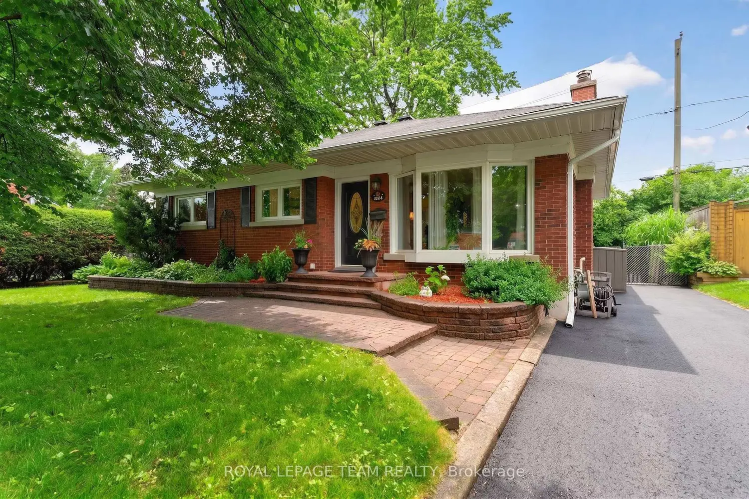 1144 Cline Crescent