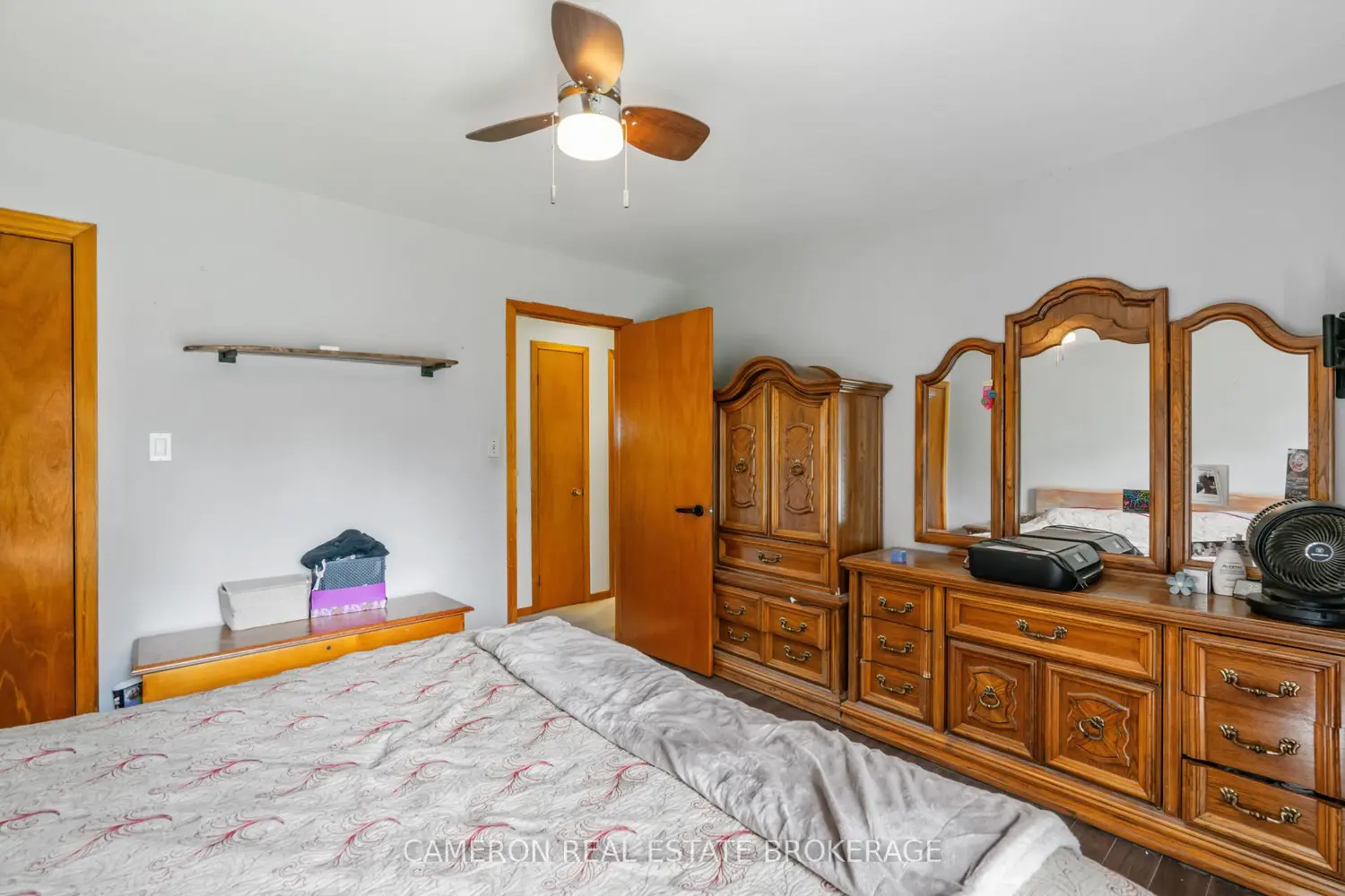 3271 Bruce Street photo 5