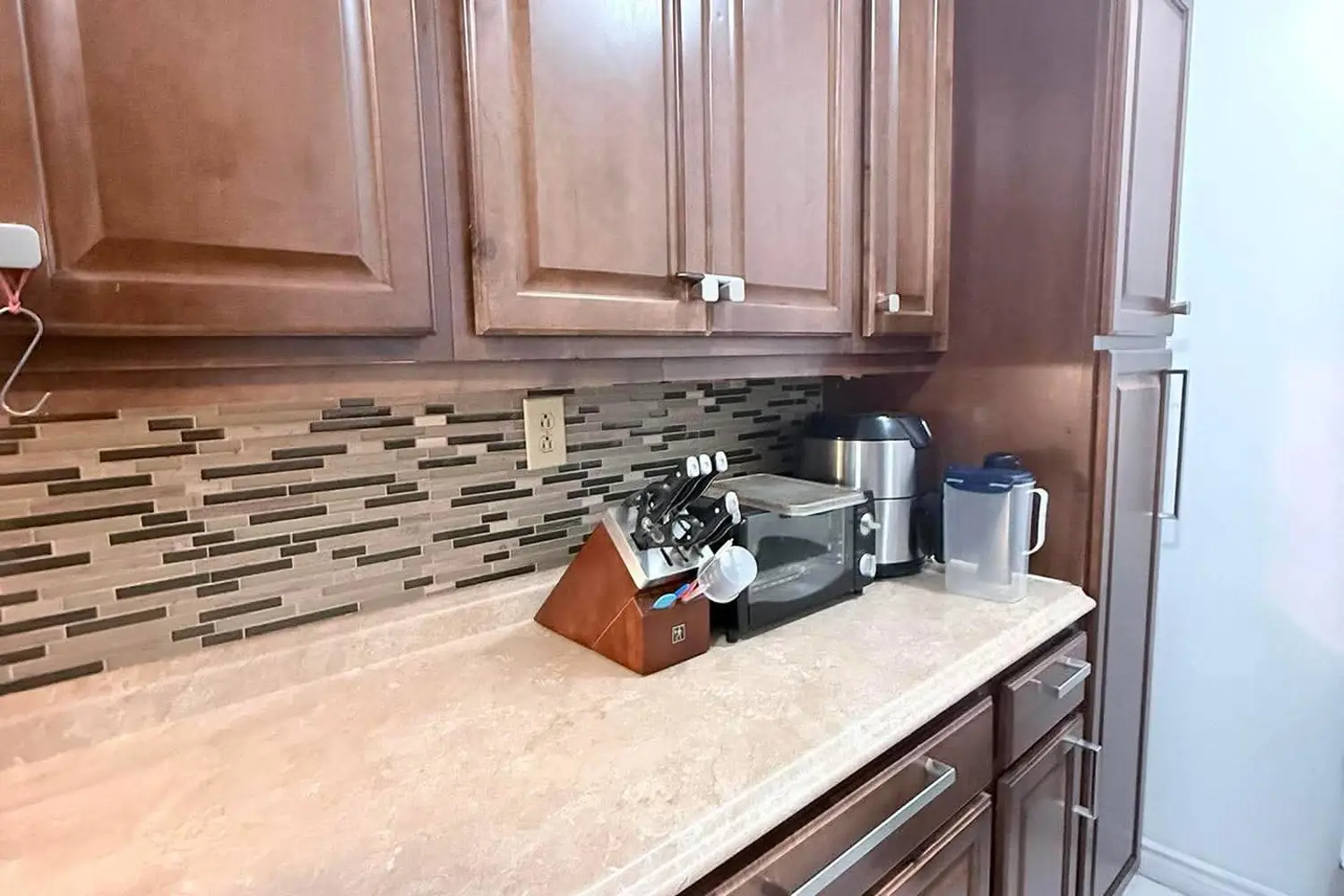 25 Silver Springs Boulevard 109 photo 2