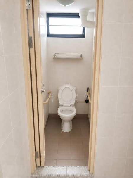8 Empress Road photo 5