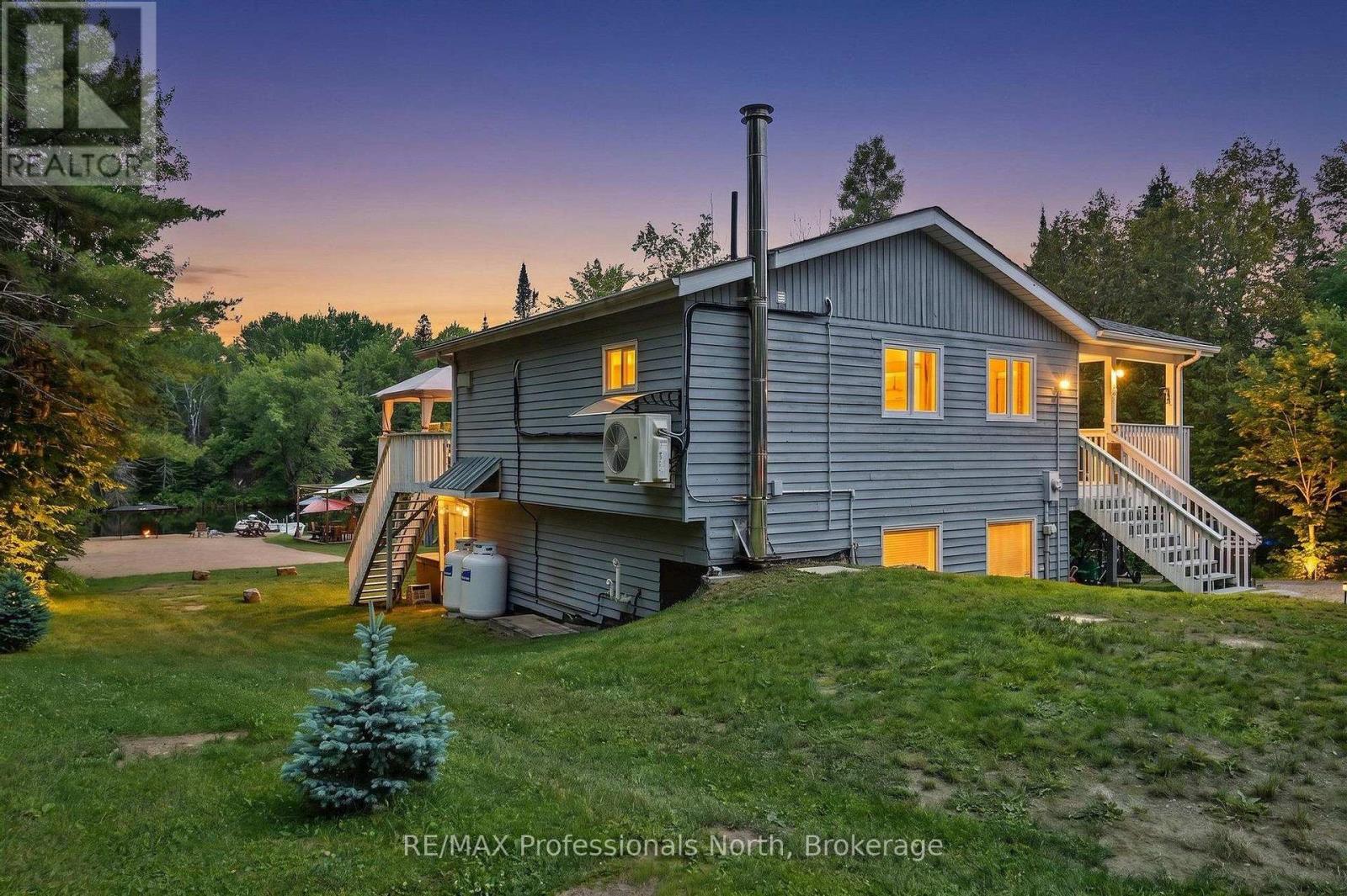 1034 ABLETT COURT