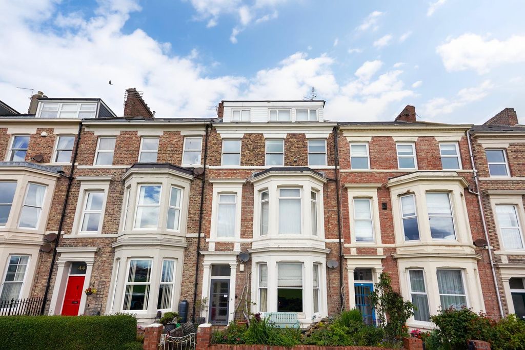 2 bed flat for salePercy Park, Tynemouth NE30