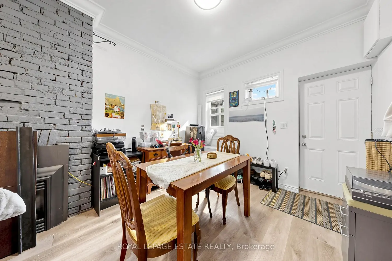 44 Mitchell Avenue photo 4