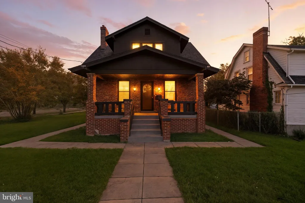 2604 32nd Street SE, Washington, DC 20020