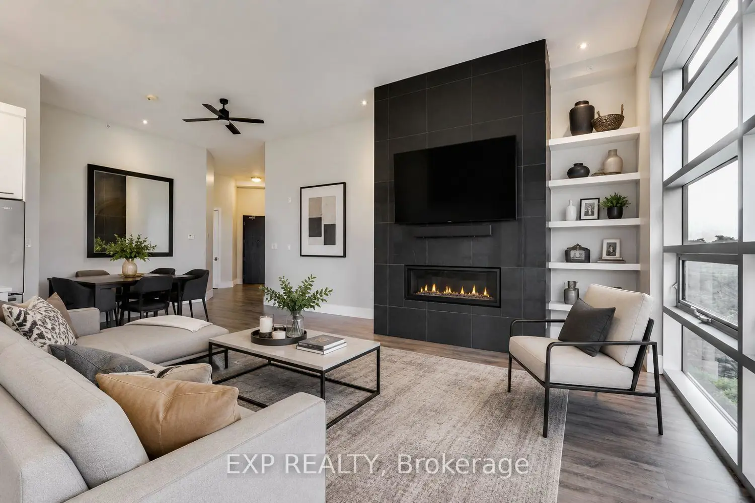 1705 Fiddlehead Place 403 photo 3