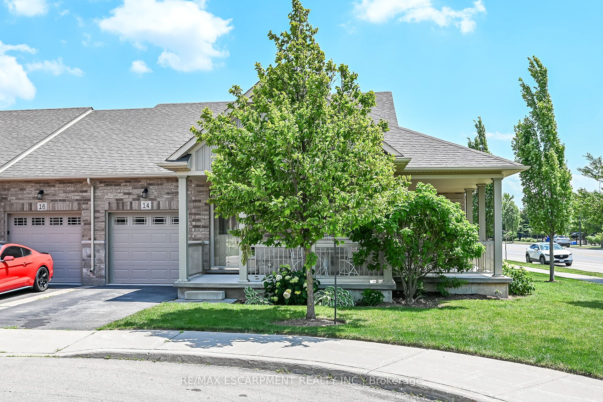 14 Ecker Lane, Hamilton, ON, L0R 1C0 photo 2