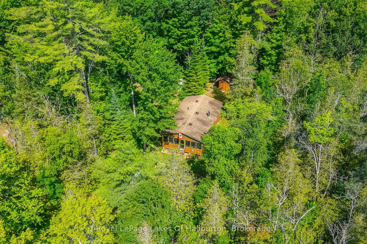 1079 Halls Lake Road photo 3