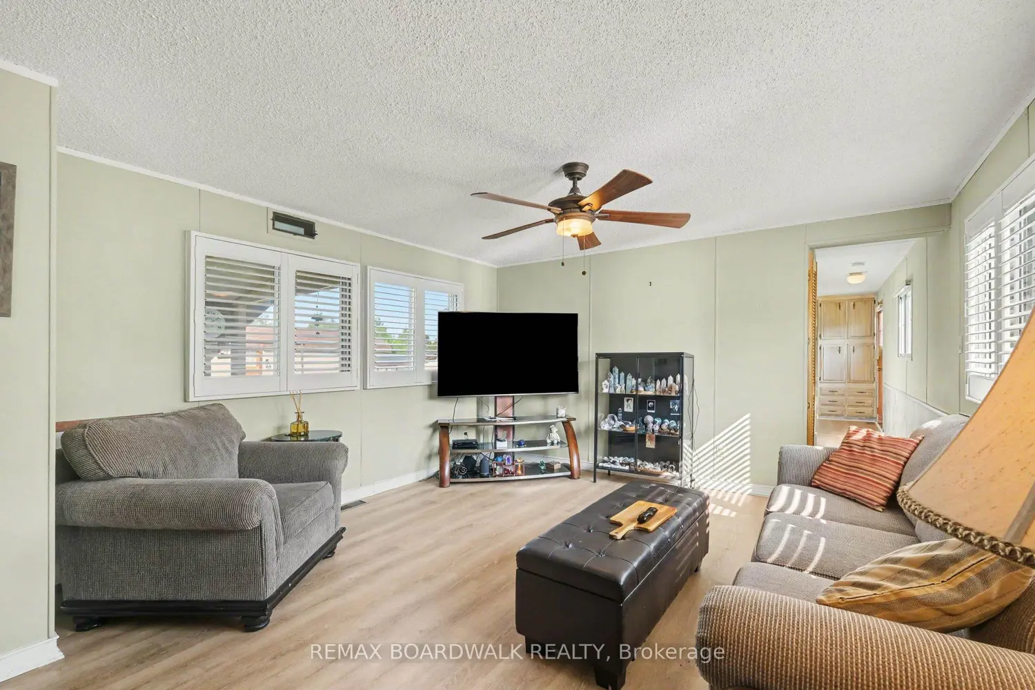 622 Bluebird Hill photo 5