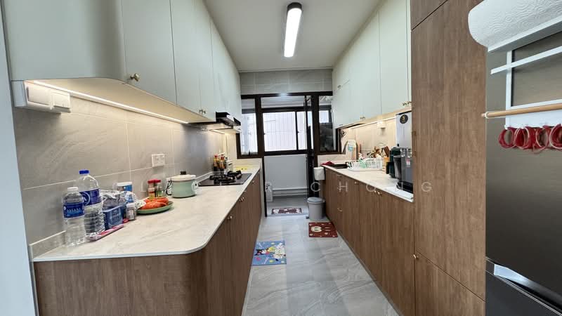 961B TAMPINES STREET 96 photo 2
