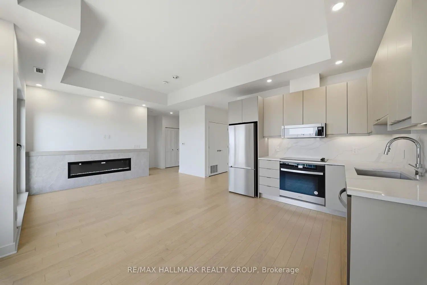 180 George Street 2601