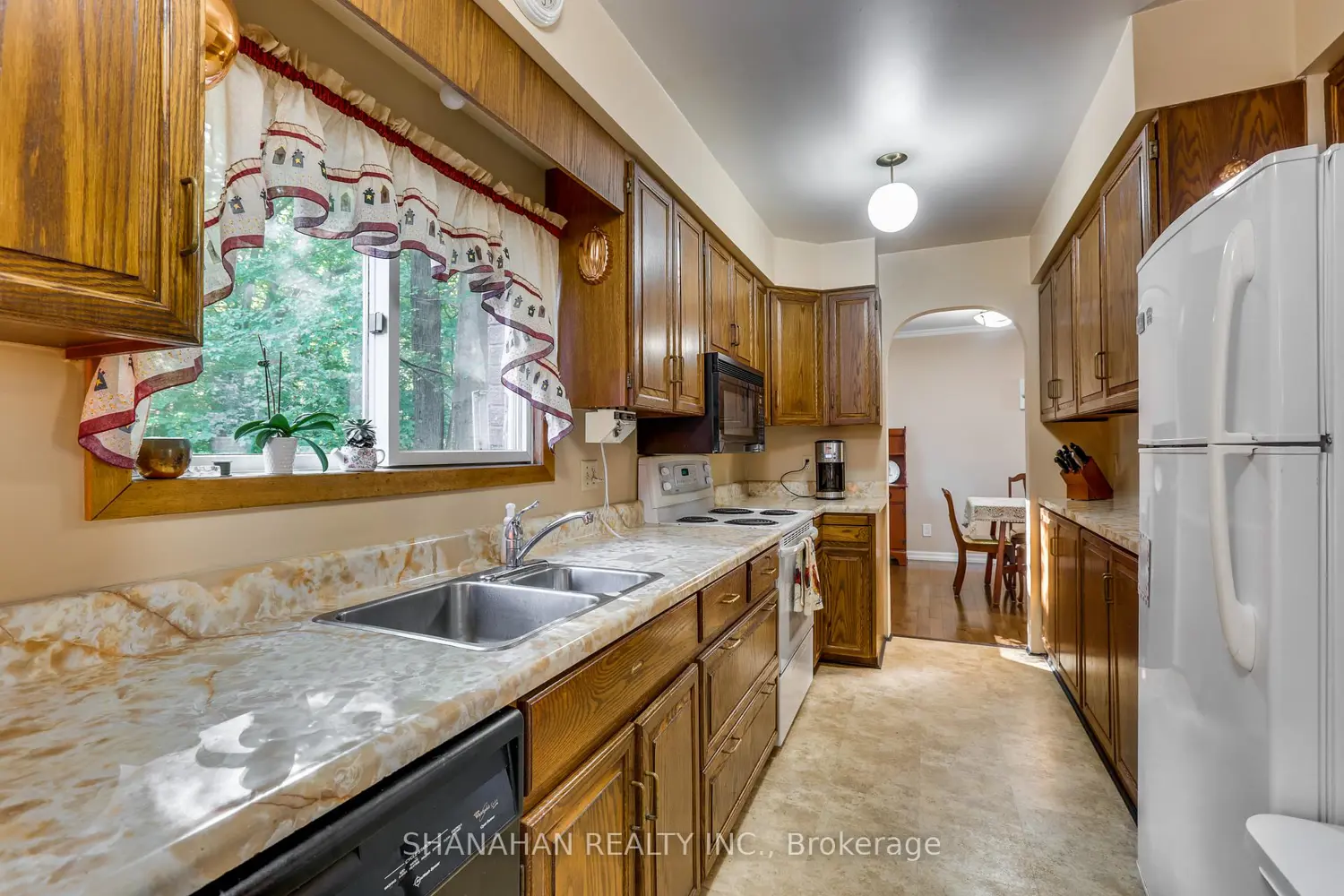 4690 Forest Road photo 4