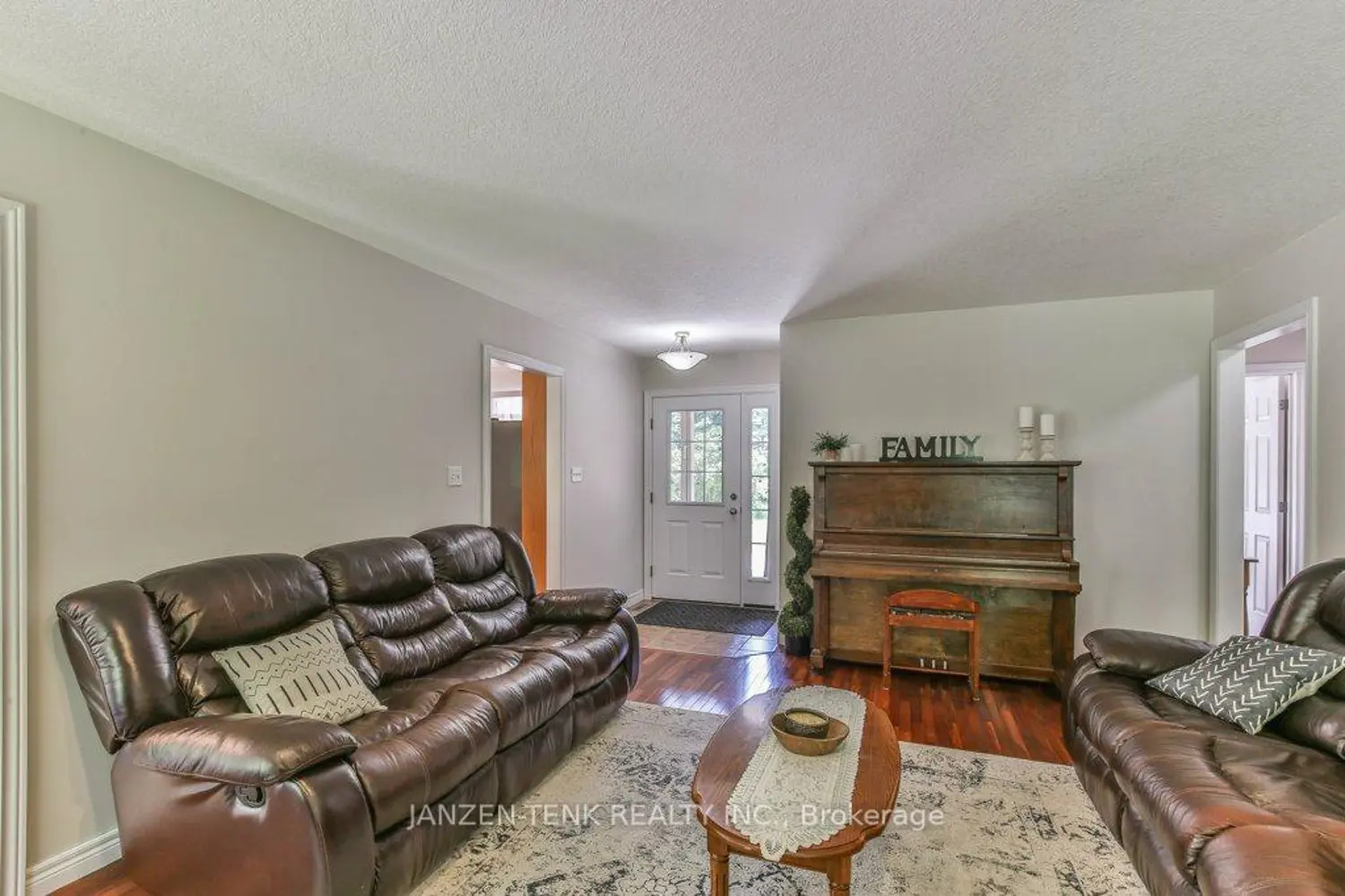 5757 Carter Road photo 5