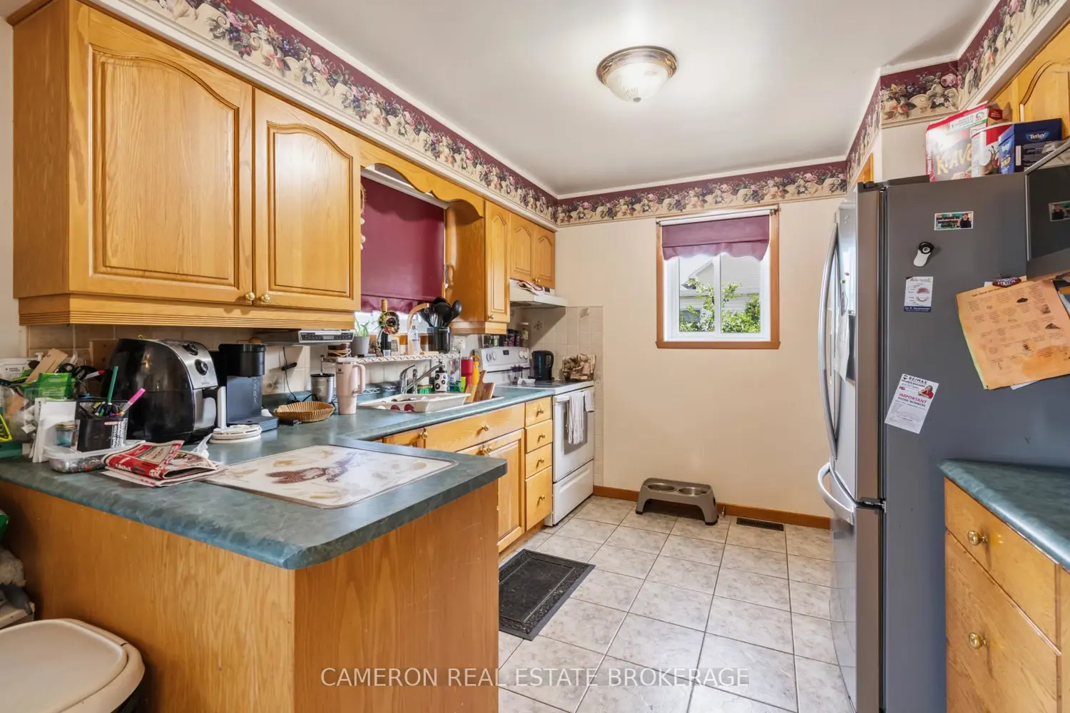 3271 Bruce Street photo 2