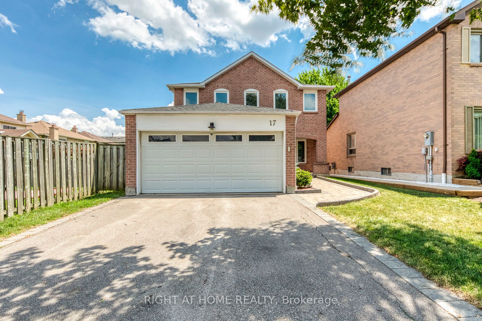 17 Nickel Crescent, Brampton, ON, L6S 4W3