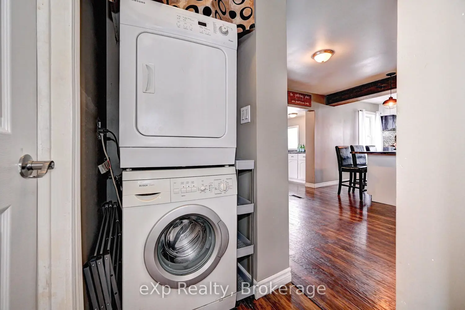 310 Barber Avenue photo 4