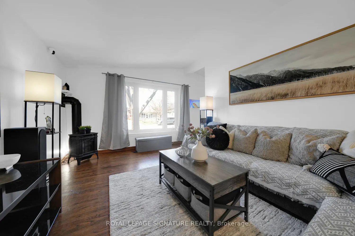 821 Krosno Boulevard photo 4