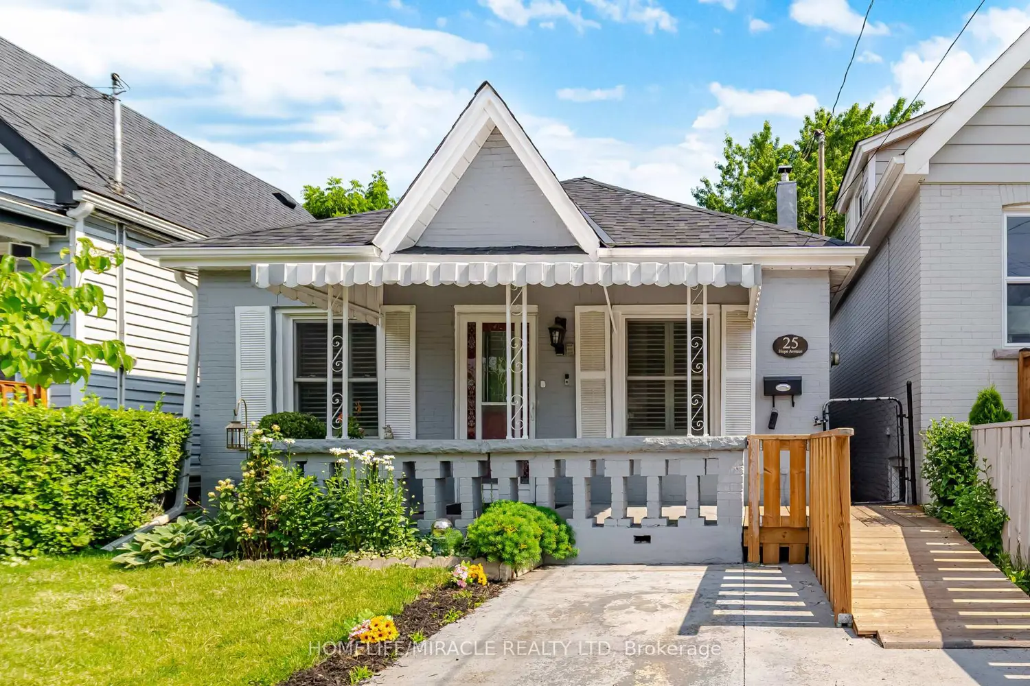25 Hope Avenue photo 2