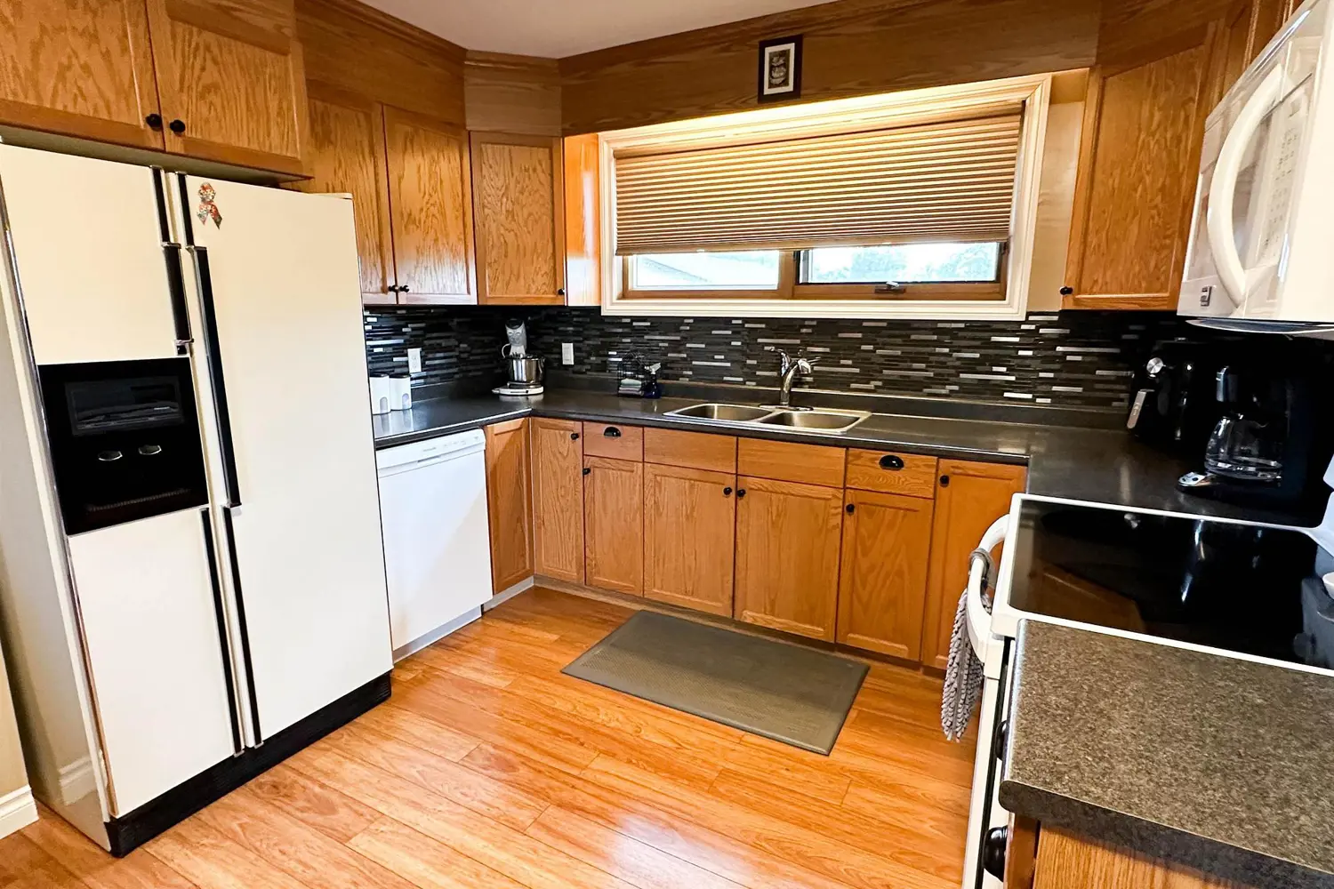 128 Dickenson Road photo 5