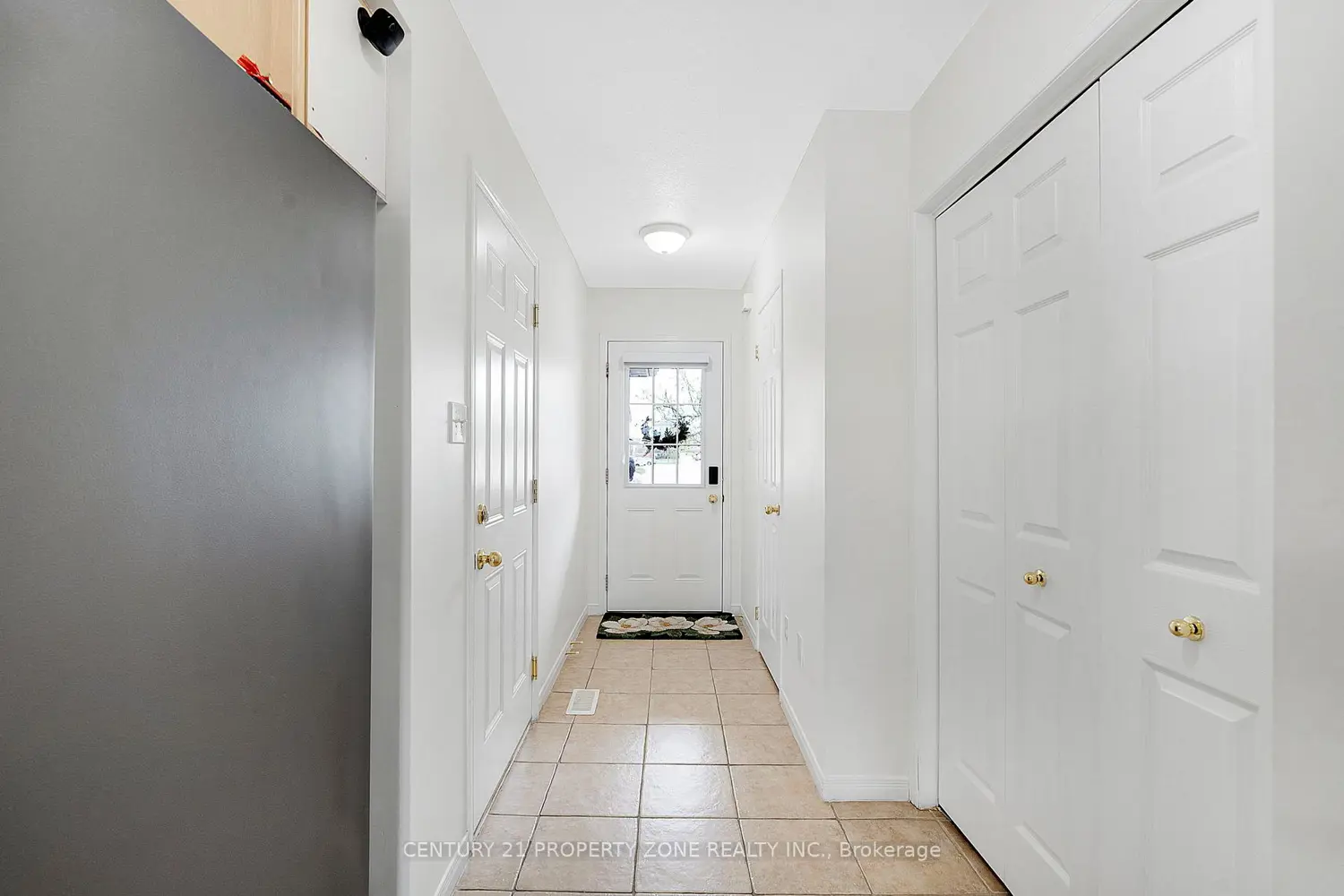 210 Dawn Avenue 35 photo 5