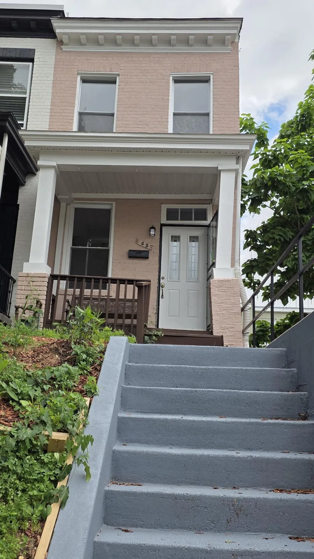 45 Todd Place NE, Washington, DC 20002 photo 2