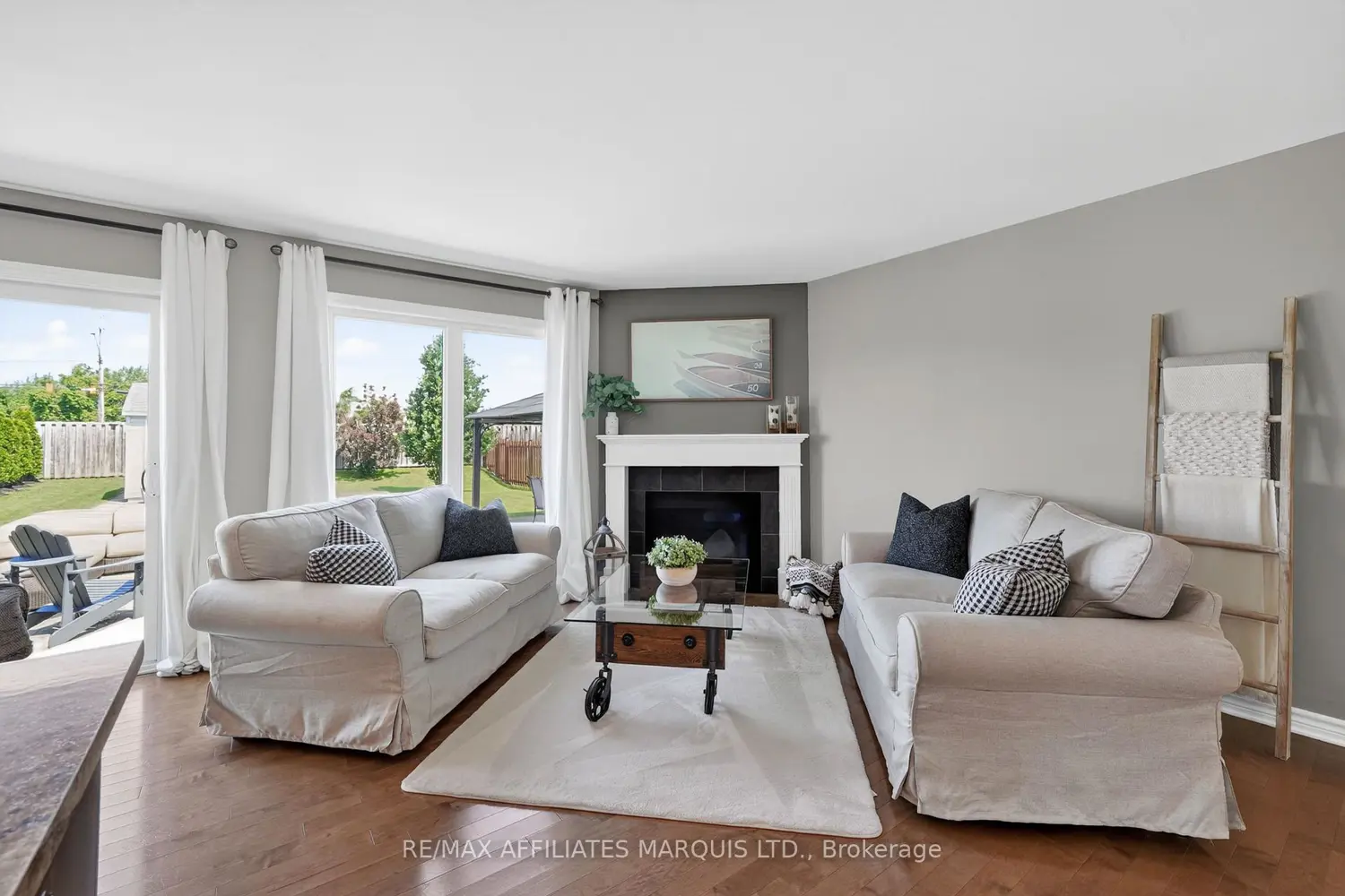 348 Glen Nora Drive photo 5