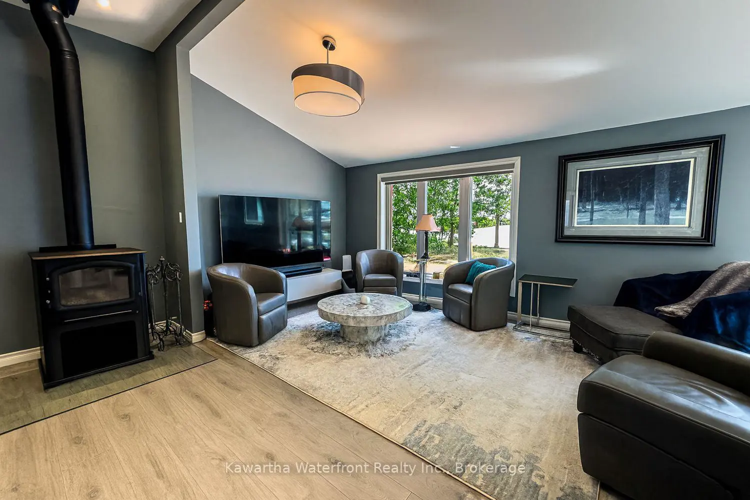 388 North Shore Road photo 4