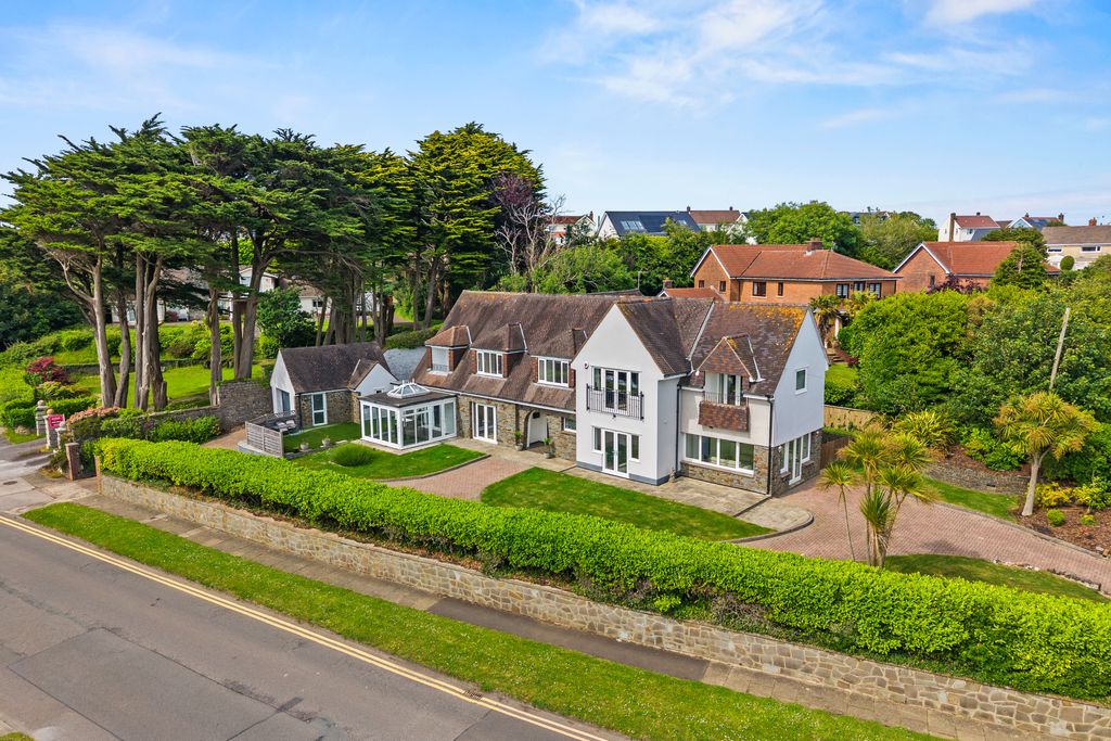 4 bed detached house for saleHigher Lane, Langland, Swansea SA3
