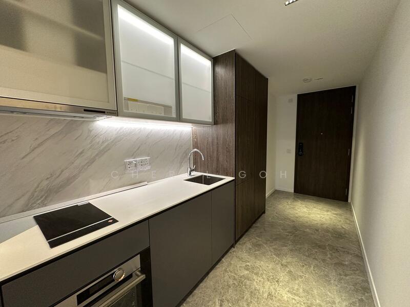 36 Middle Road photo 2