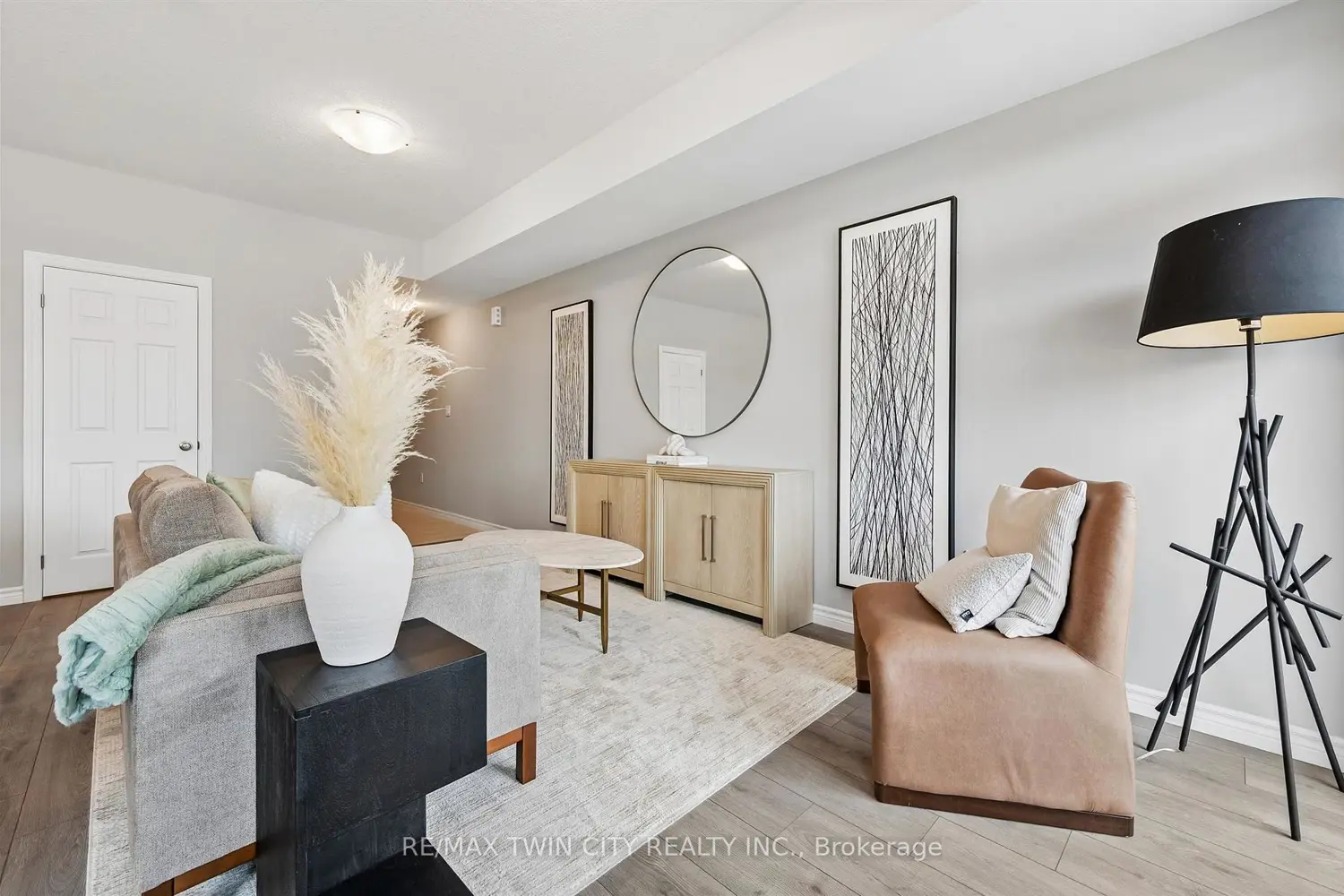 9 Lomond Lane photo 5
