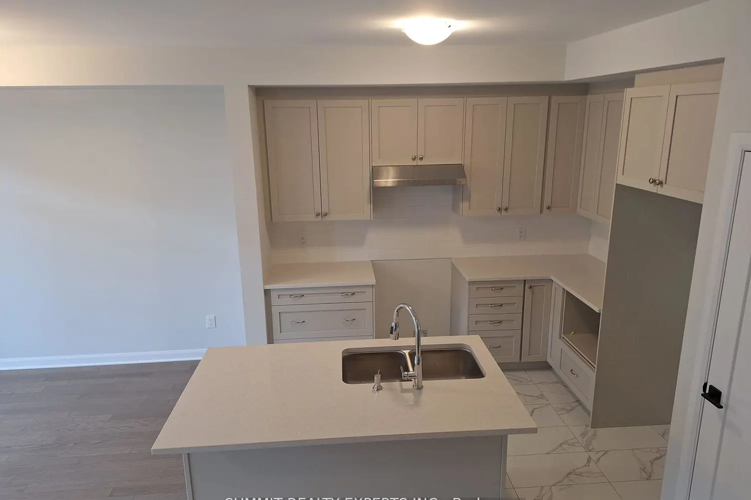64 Osler Street photo 5