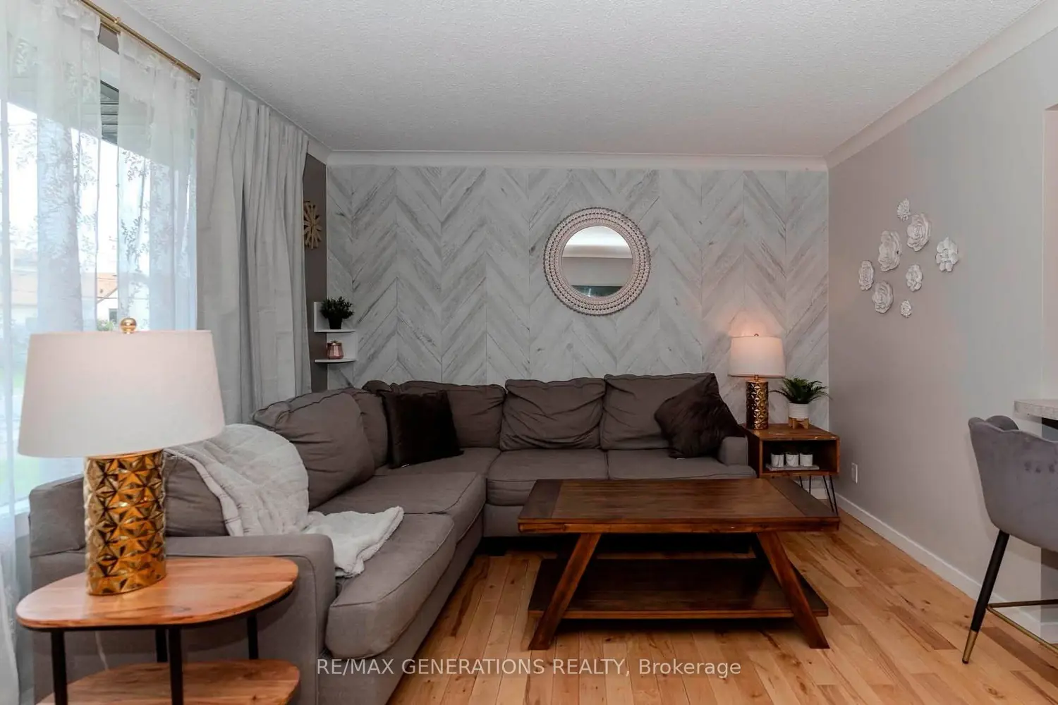 473 Tupper Street photo 4