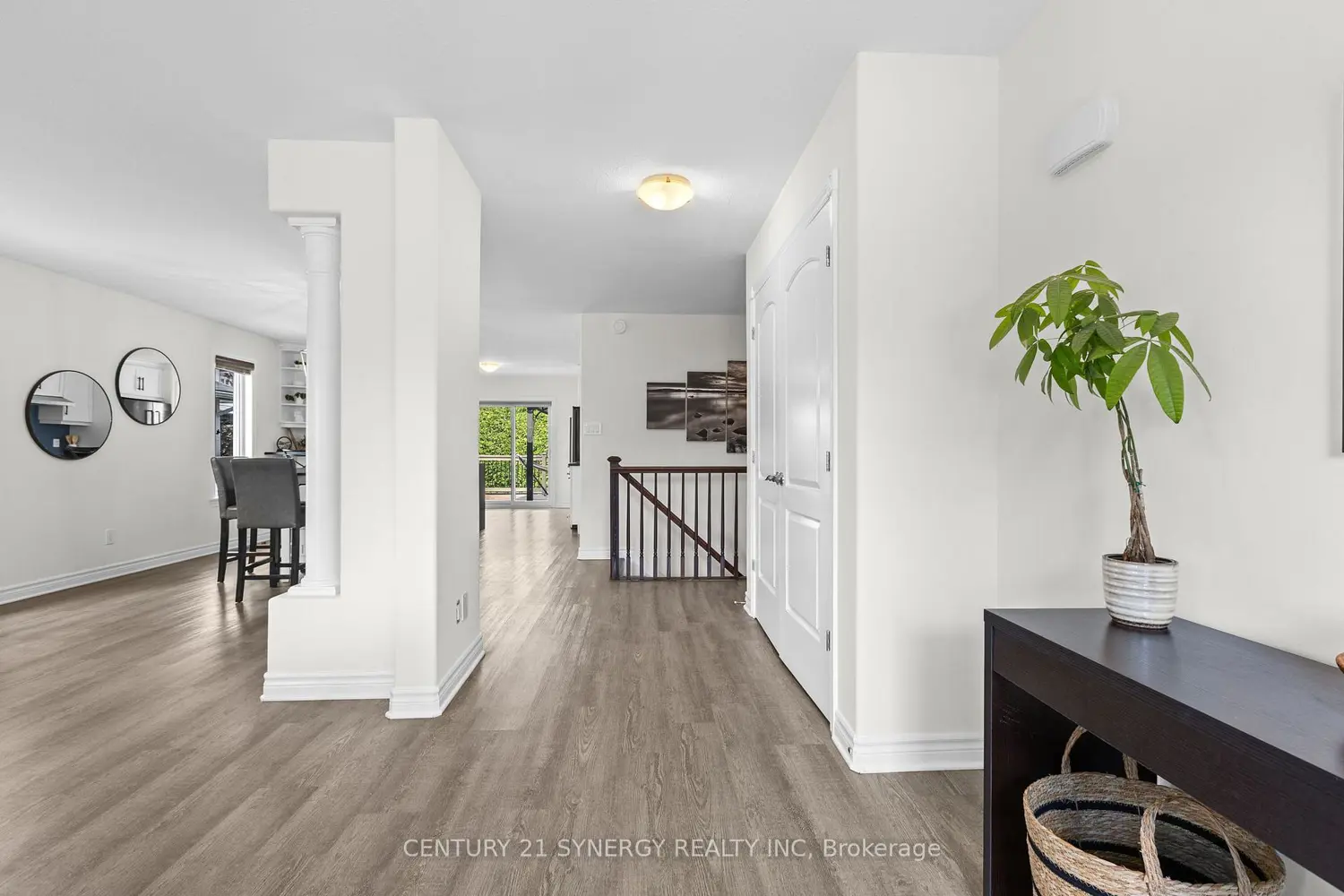 7 Westerra Way photo 4