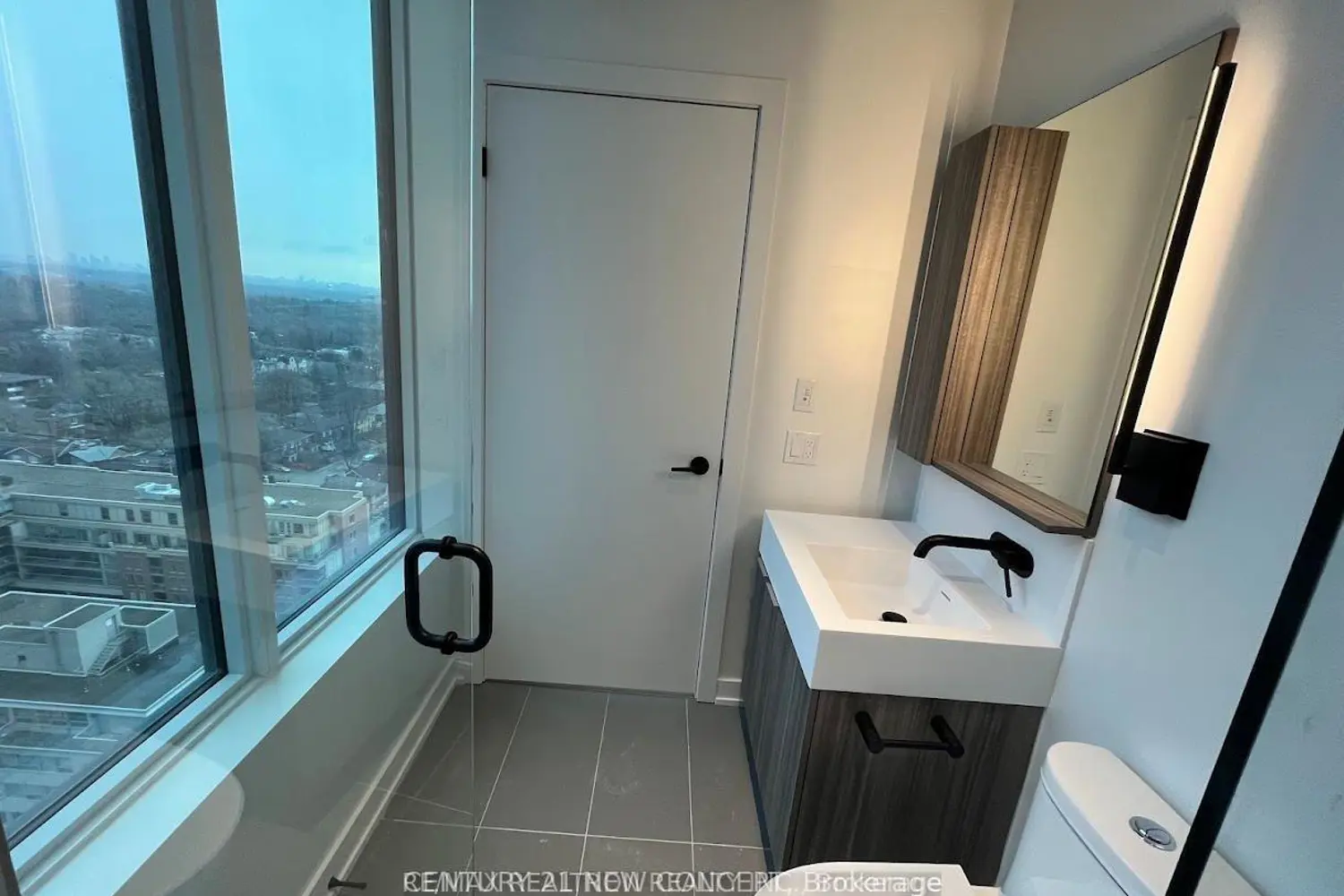 117 Broadway Avenue 1109 photo 3