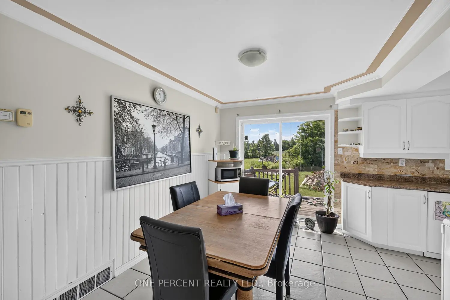 5395 Barnsdale Road photo 4