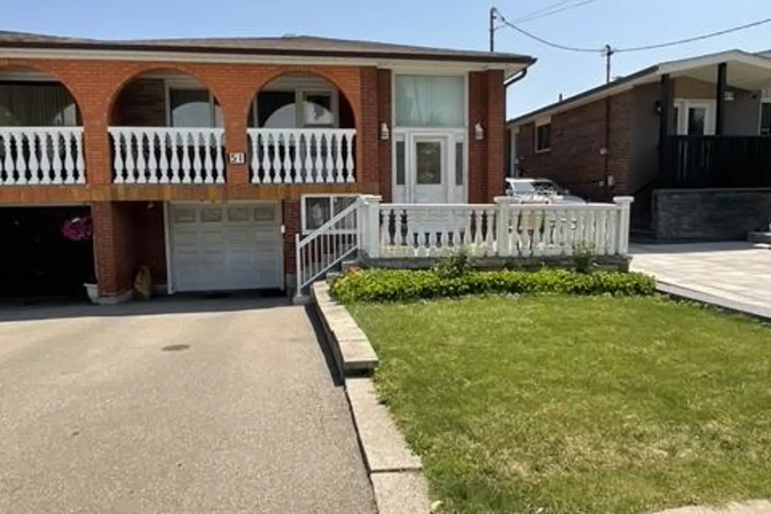 51 Seacliffe Boulevard photo 3