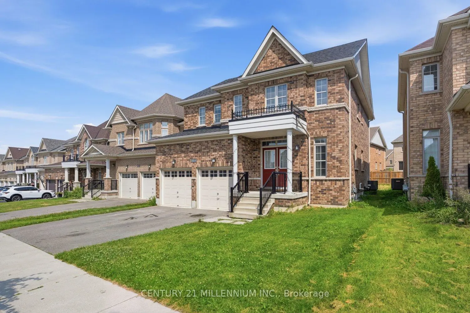 1153 Upper Thames Drive photo 2