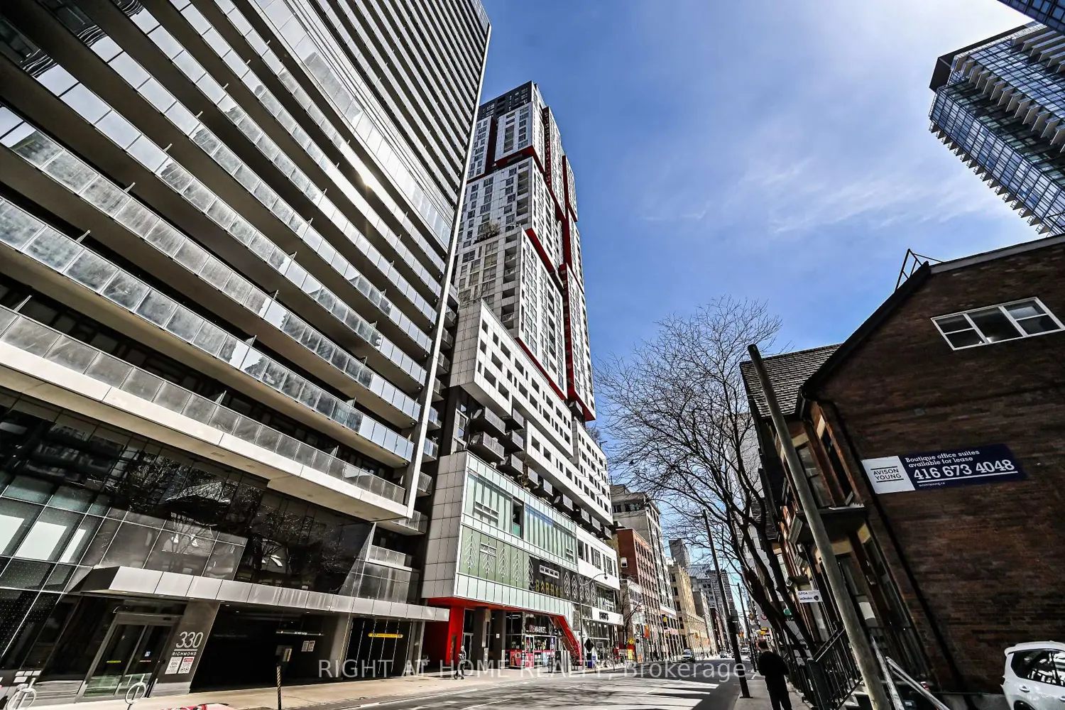 318 Richmond Street 3506