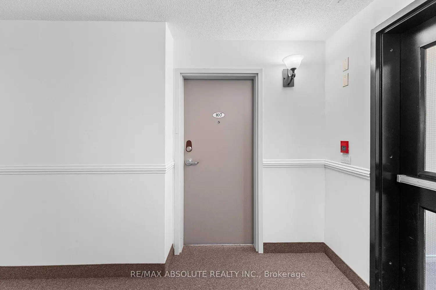 16 Sheffield Street 107 photo 3