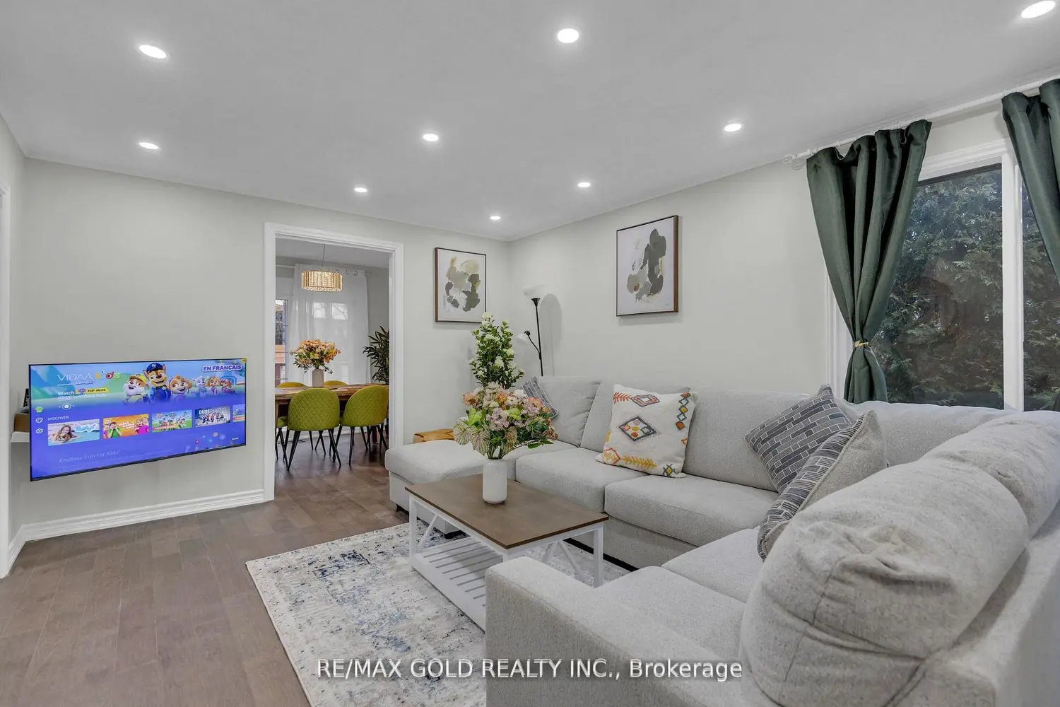 462 Samford Place photo 2
