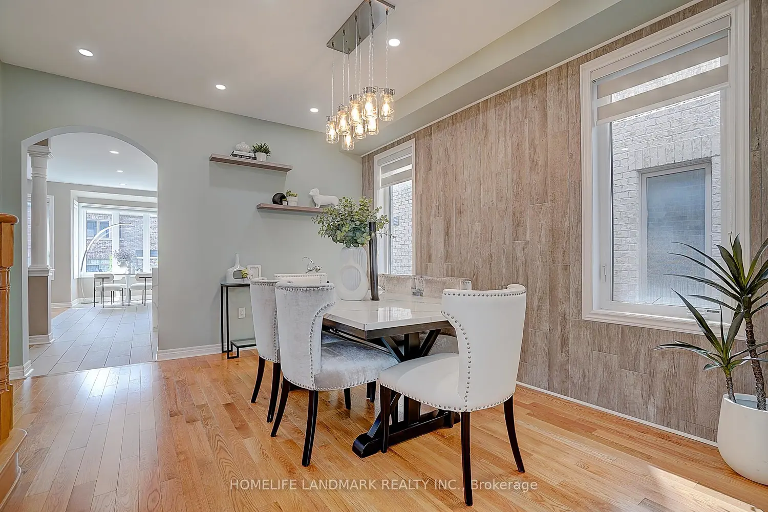 328 Baker Hill Boulevard photo 4