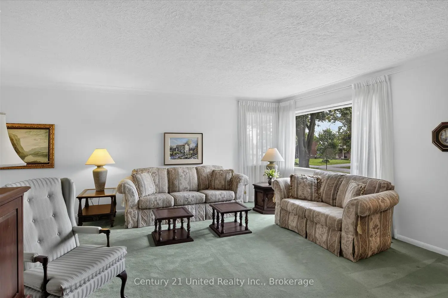 130 Earlwood Drive photo 4