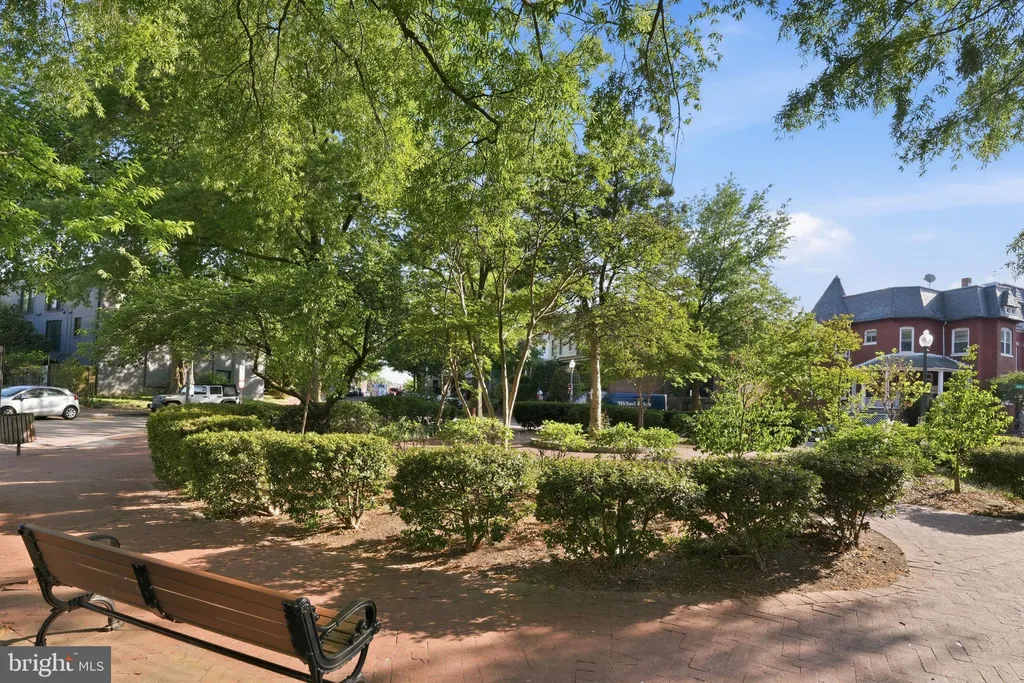 1852 3rd Street NW Unit A, Washington, DC 20001