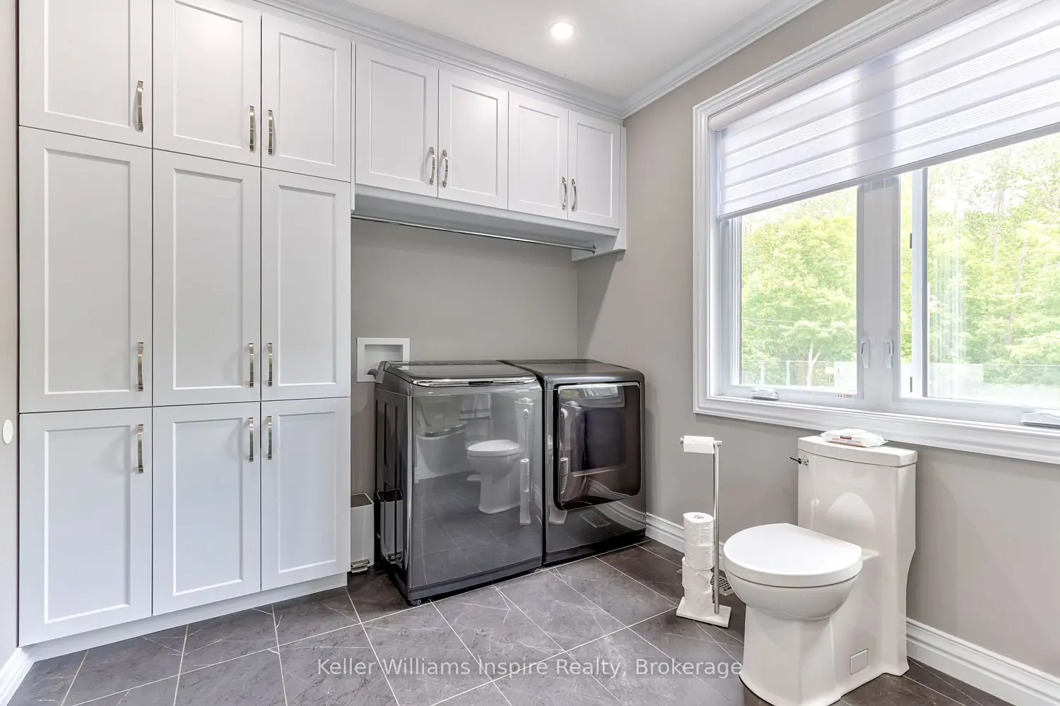 402 Lapasse Road photo 5