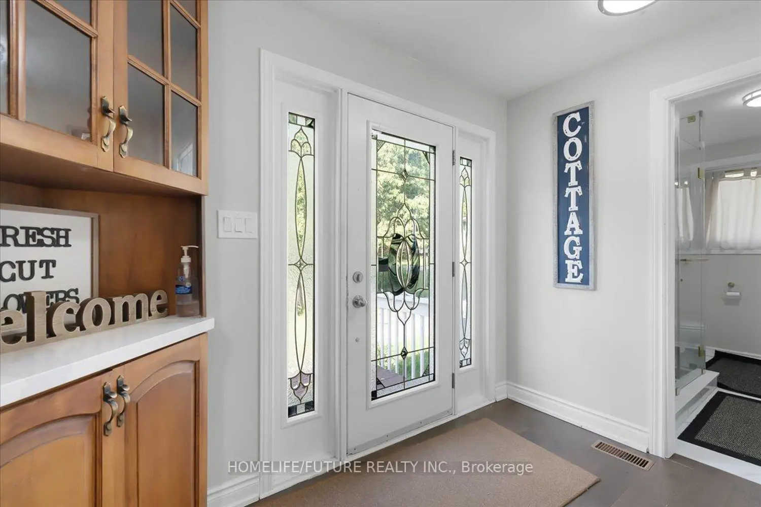 442 Hall Shore Drive photo 3