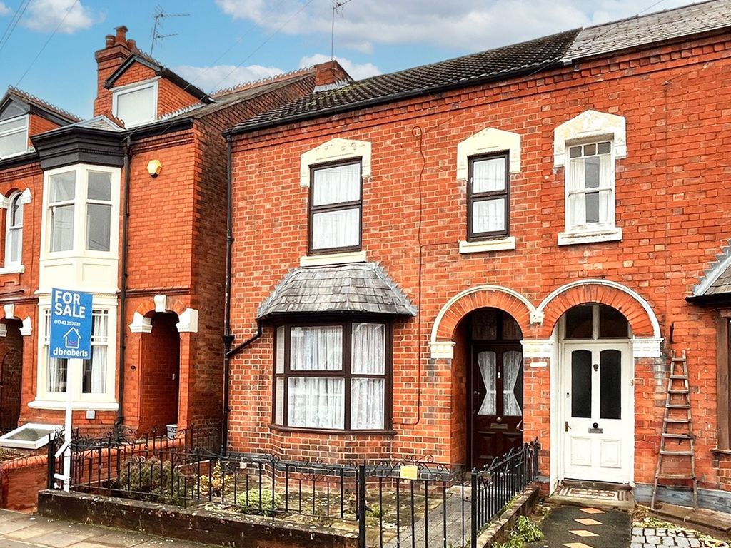 4 bed end terrace house for saleCanon Street, Cherry Orchard, Shrewsbury, Shropshire SY2
