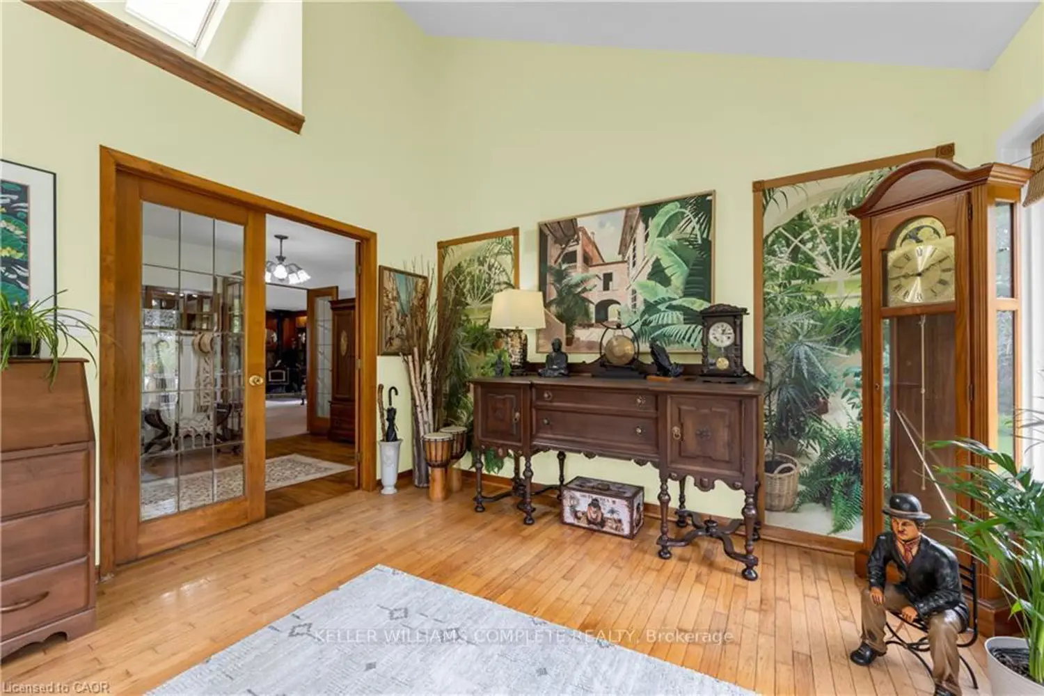 569 Crane Court photo 5