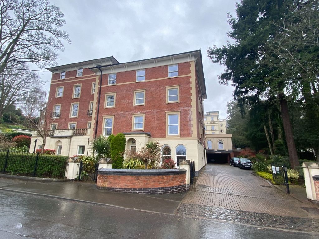 1 bed flat for saleVictoria Road, Malvern, Worcestershire WR14
