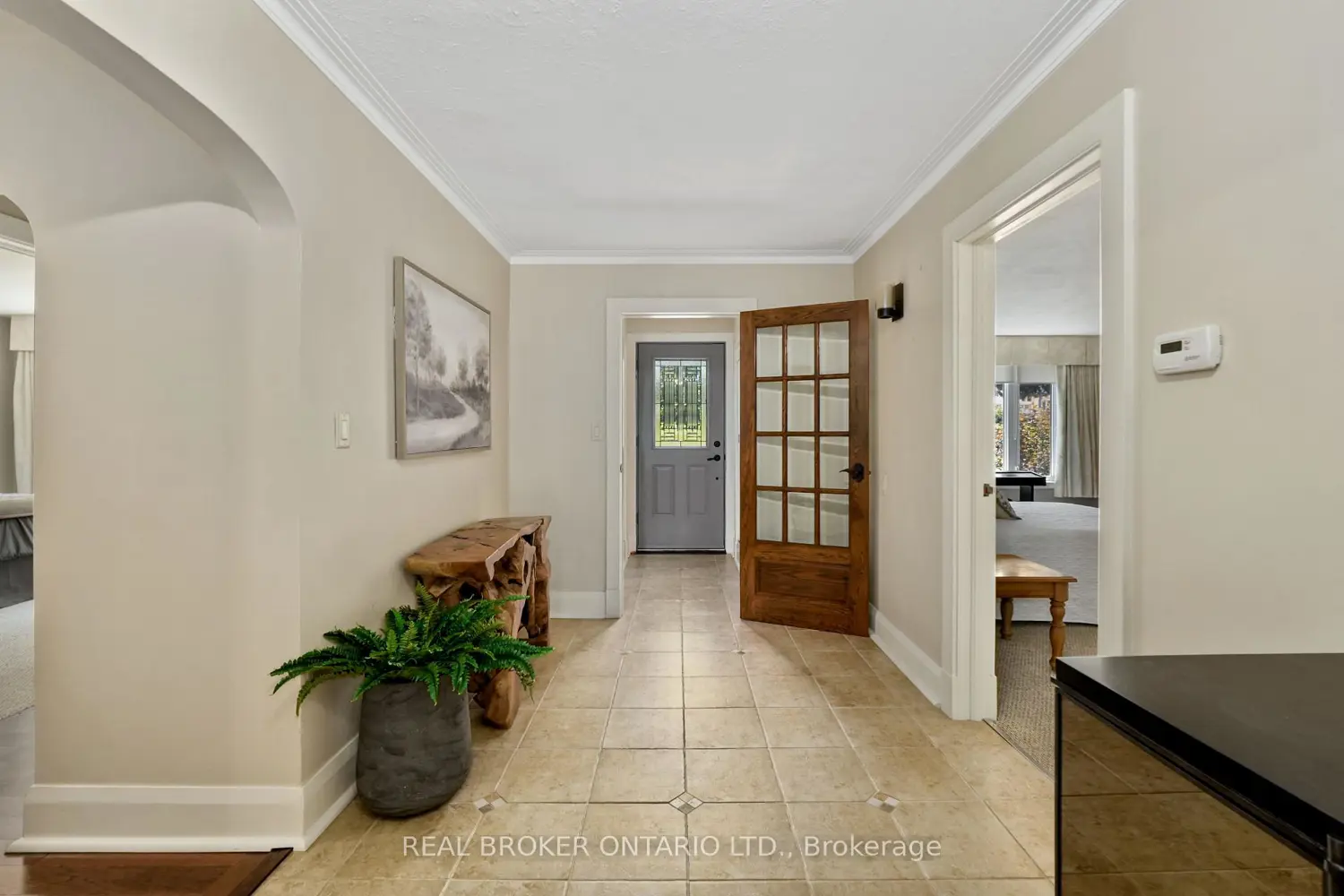 1018 Ward Street photo 2